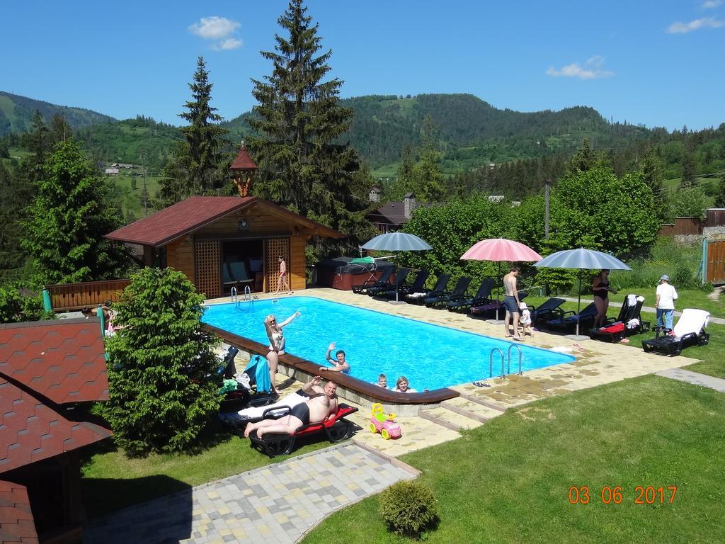 Alpenhof Pansion Slavske Exterior foto